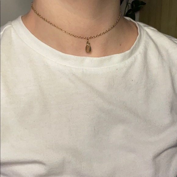 Chokers - Picture 7 of 10